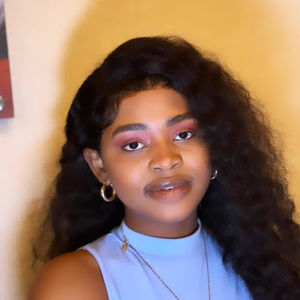 Meet your Posher, Esther